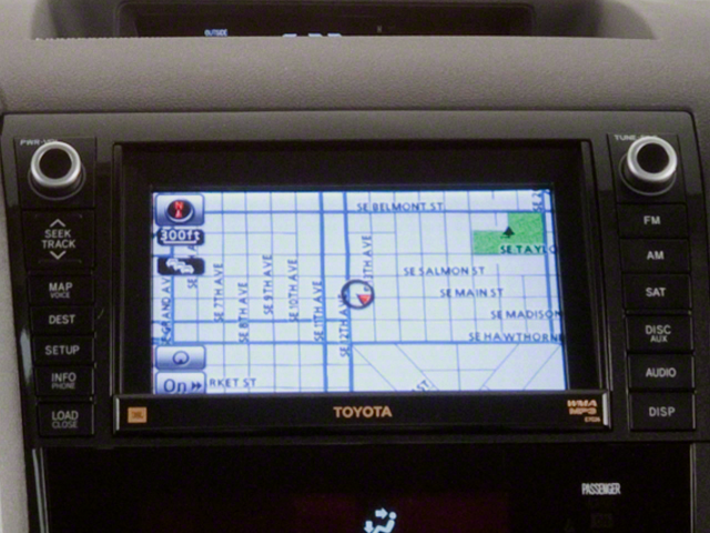 2010 Toyota Tundra 4WD Truck Grade 5.7L V8 w/FFV (A6)