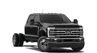 2027 Ford Chassis Cab F-350® LARIAT®