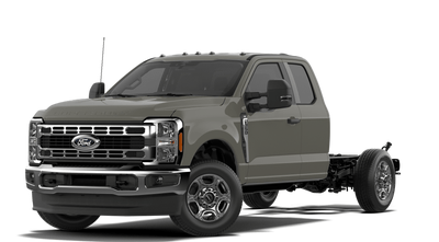 2027 Ford Chassis Cab F-350® XLT