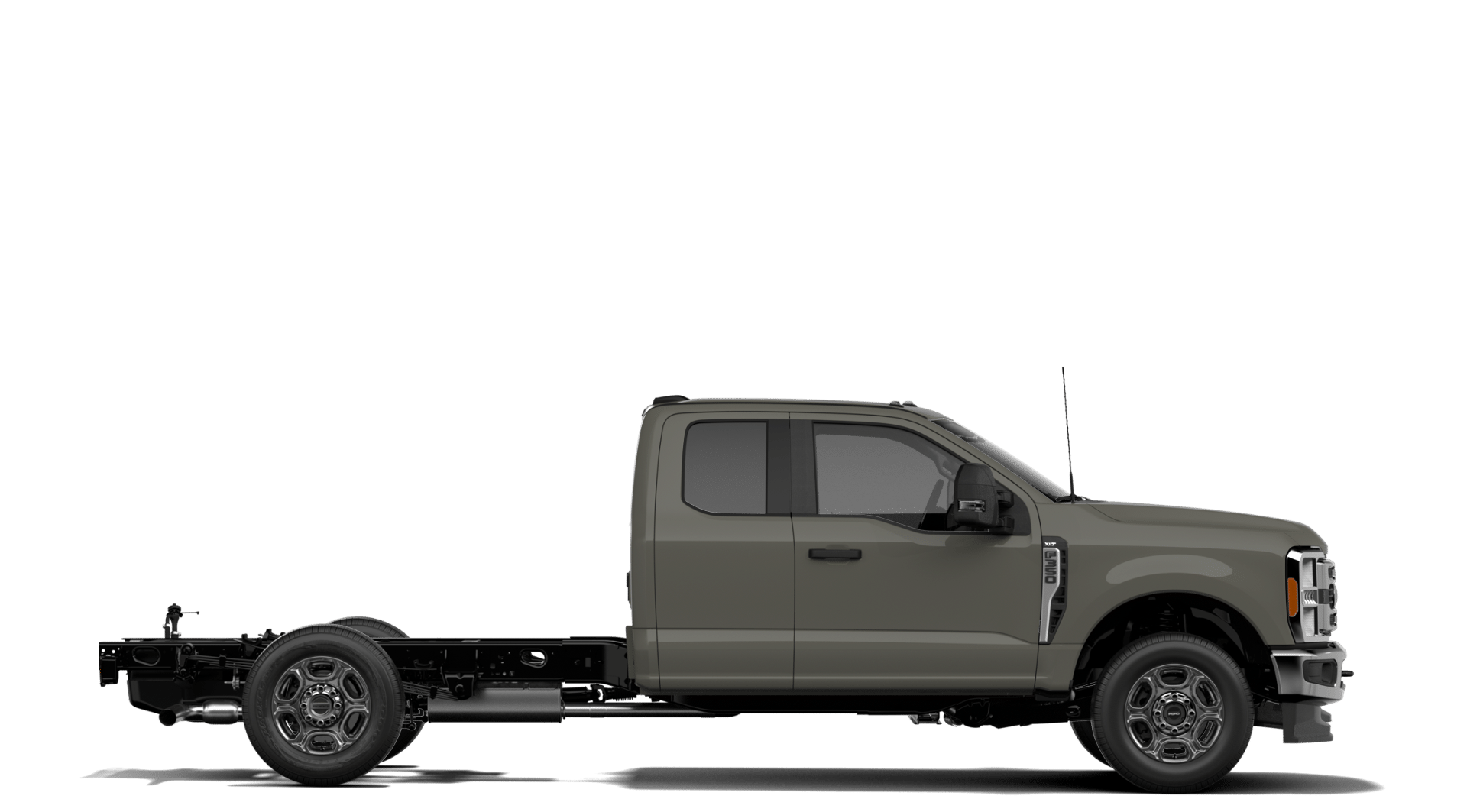 2027 Ford Chassis Cab F-350® XLT