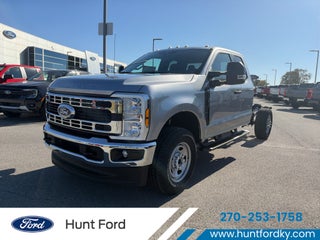 2027 Ford Chassis Cab F-350® XL