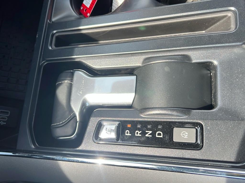 2025 Ford F-150 Lightning Flash™