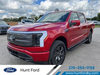 2025 Ford F-150 Lightning Lariat®
