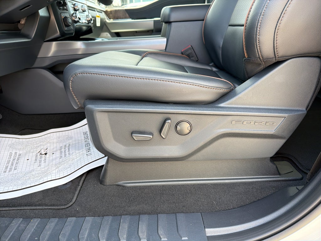2027 Ford Super Duty F-250® Lariat®