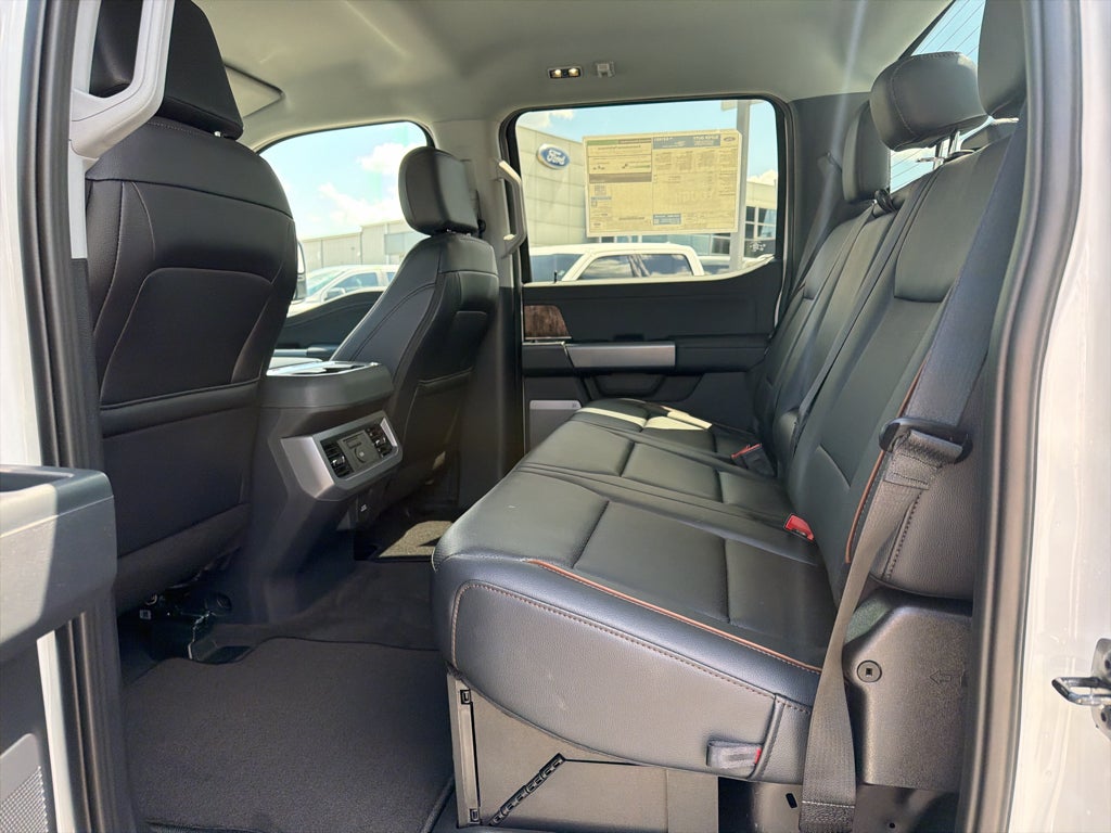 2027 Ford Super Duty F-250® Lariat®