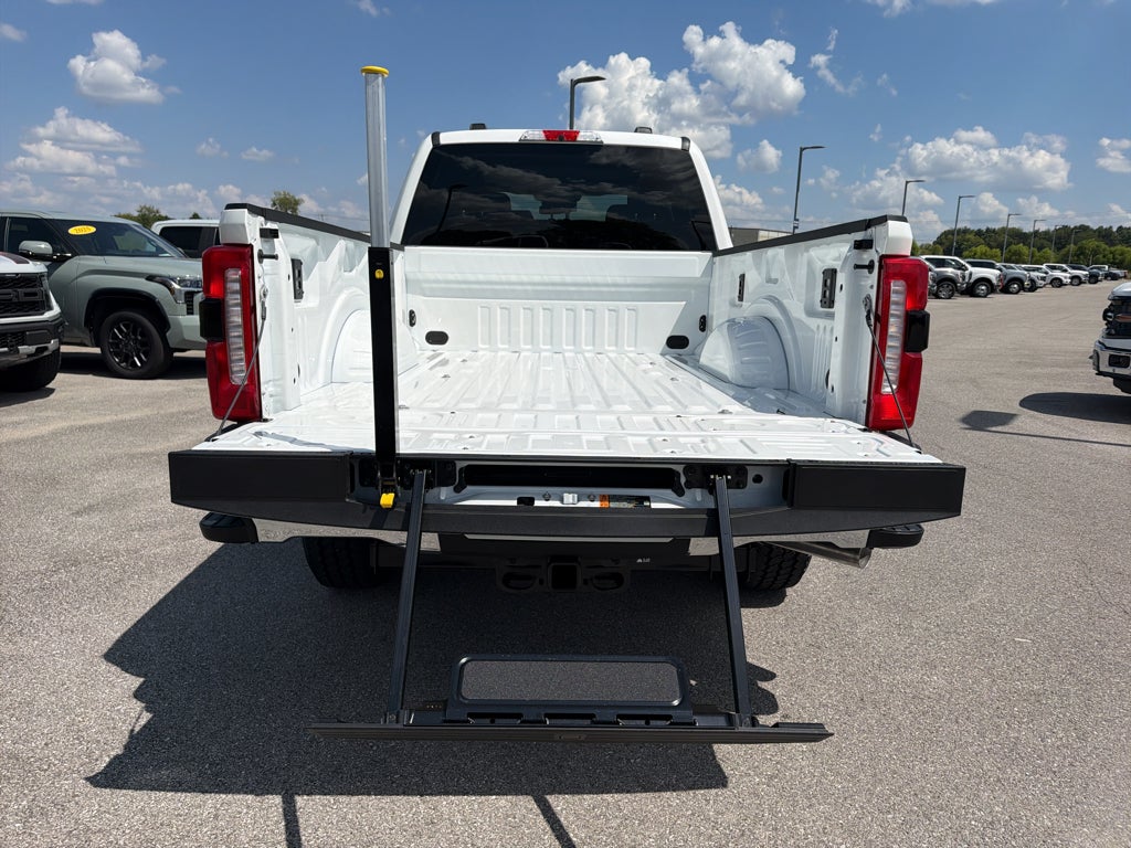 2027 Ford Super Duty F-250® Lariat®