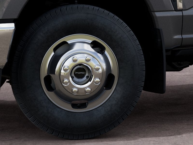 2027 Ford Super Duty F-350® Lariat®