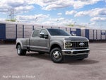 2027 Ford Super Duty F-350® Lariat®