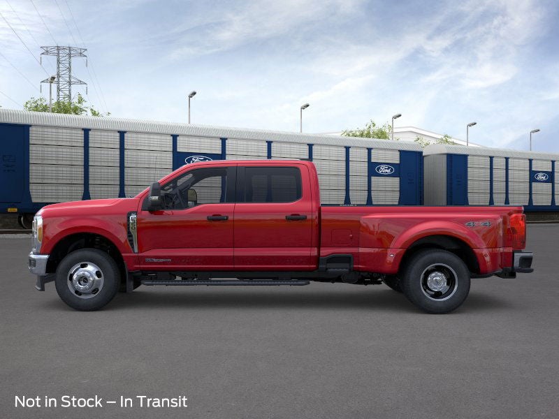 2026 Ford Super Duty F-350® XLT