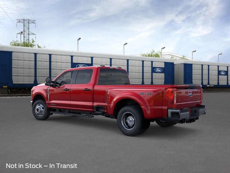 2026 Ford Super Duty F-350® XLT