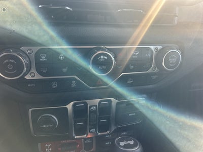 2024 Jeep Wrangler 4-Door Willys 4x4