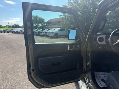 2025 Jeep Wrangler 4-Door Summit 4x4
