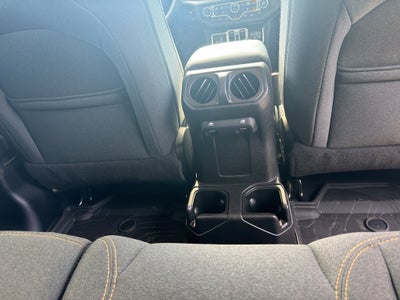 2025 Jeep Wrangler 4-Door Summit 4x4