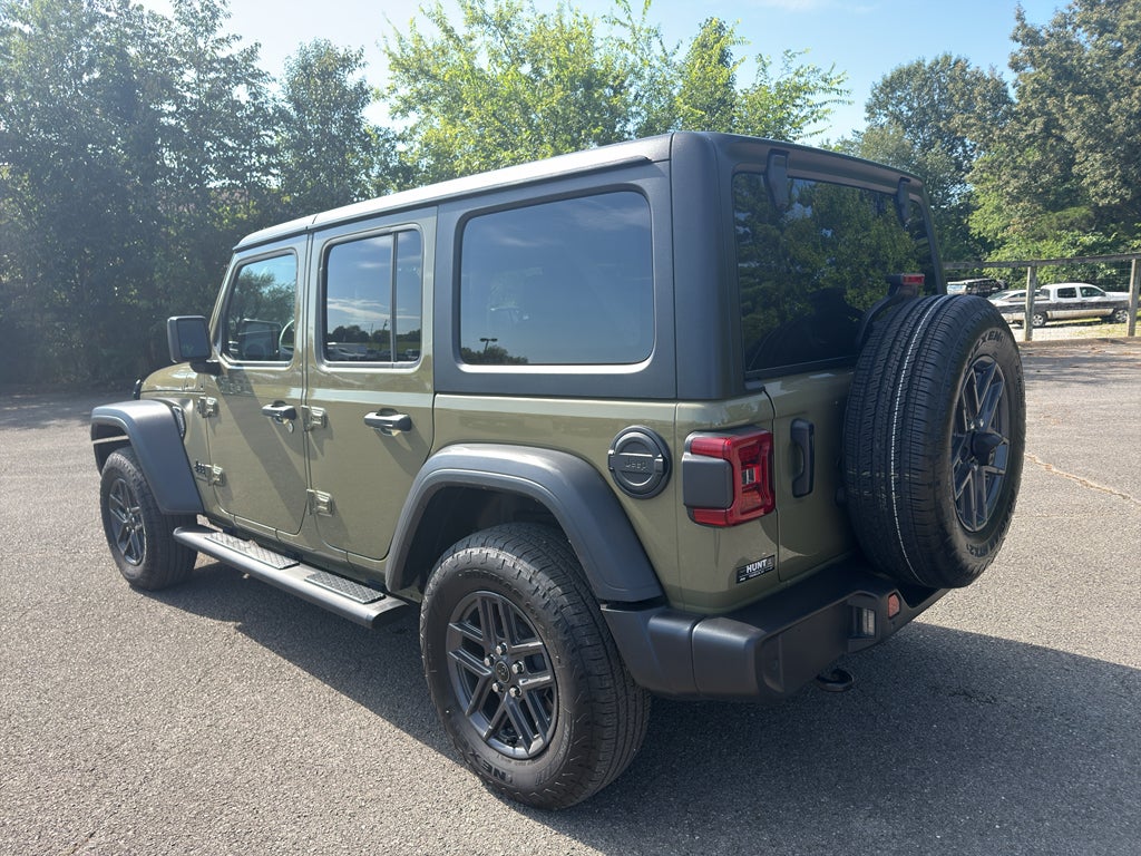 2025 Jeep Wrangler 4-Door Summit 4x4