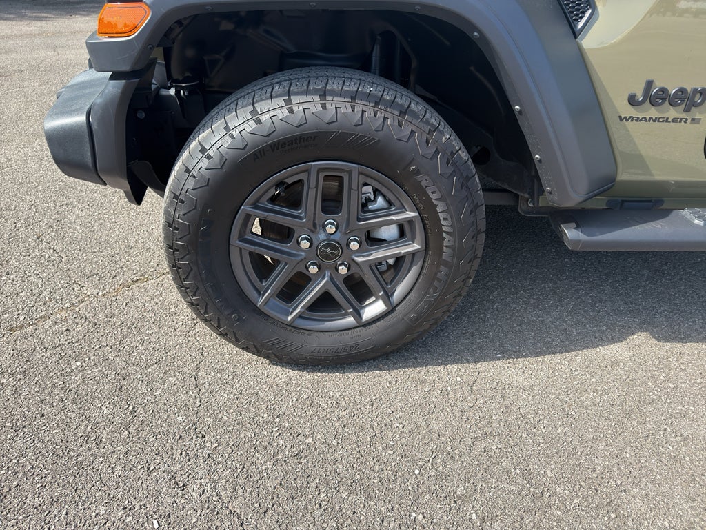 2025 Jeep Wrangler 4-Door Summit 4x4