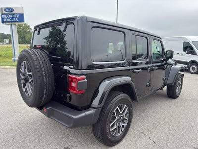 2025 Jeep Wrangler 4-Door Sahara 4x4