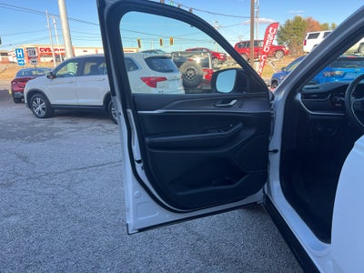 2023 Jeep Grand Cherokee Limited 4x2