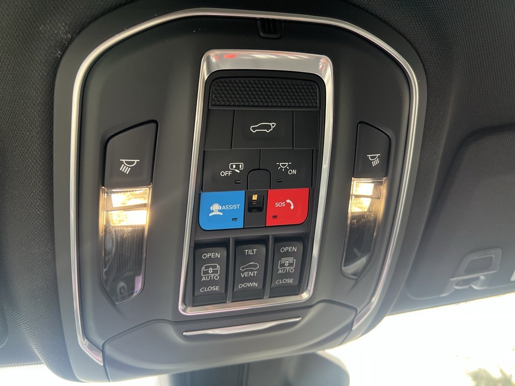 2025 Jeep Grand Cherokee L Limited 4x4