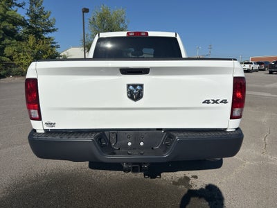 2024 RAM 1500 Classic Tradesman Crew Cab 4x4 5'7' Box