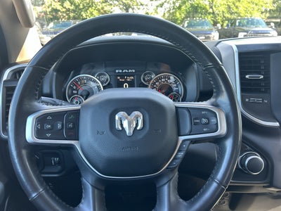2020 RAM 1500 Big Horn Quad Cab 4x2 6'4' Box