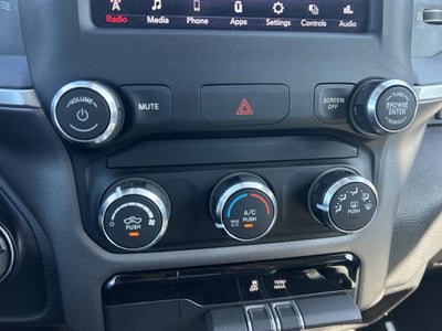 2020 RAM 1500 Big Horn Quad Cab 4x2 6'4' Box