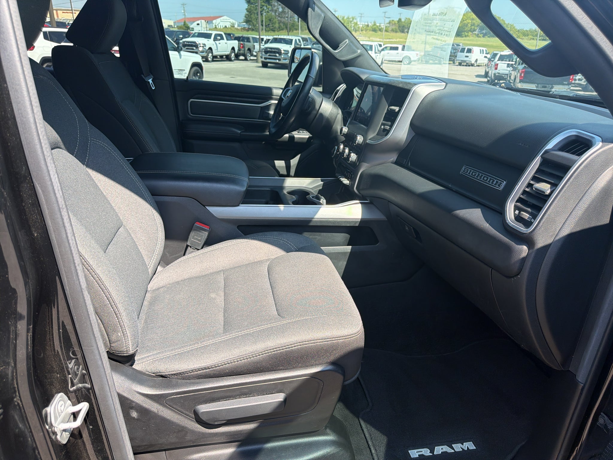 2022 RAM 1500 Big Horn Crew Cab 4x2 5'7' Box