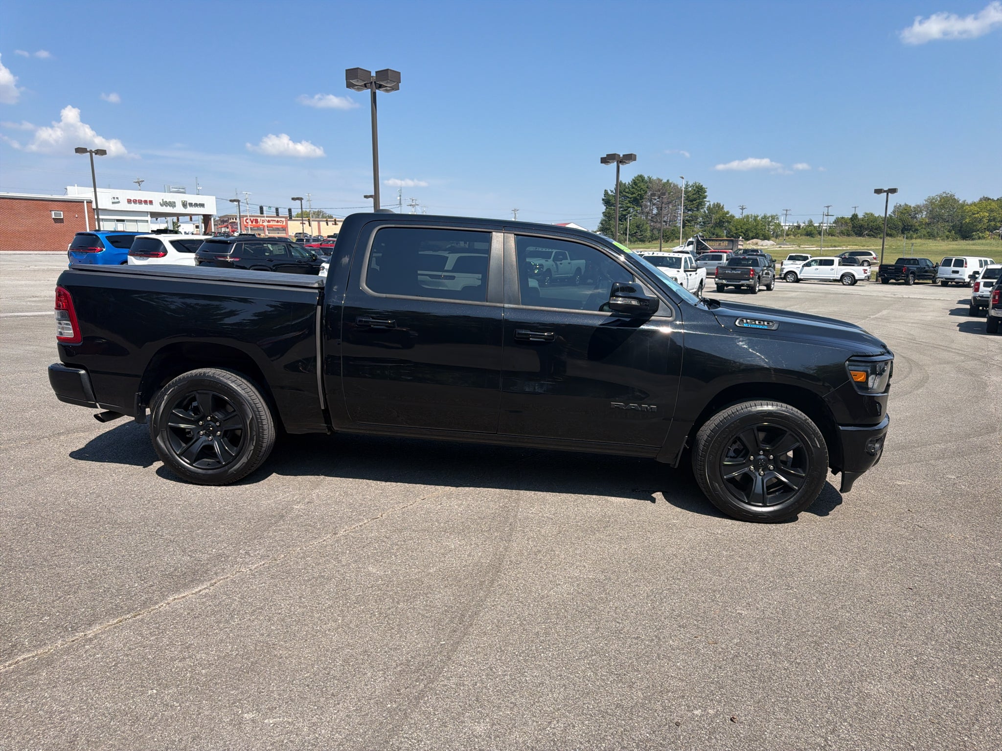 2022 RAM 1500 Big Horn Crew Cab 4x2 5'7' Box