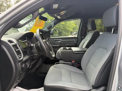 2021 RAM 1500 Big Horn Quad Cab 4x4 6'4' Box