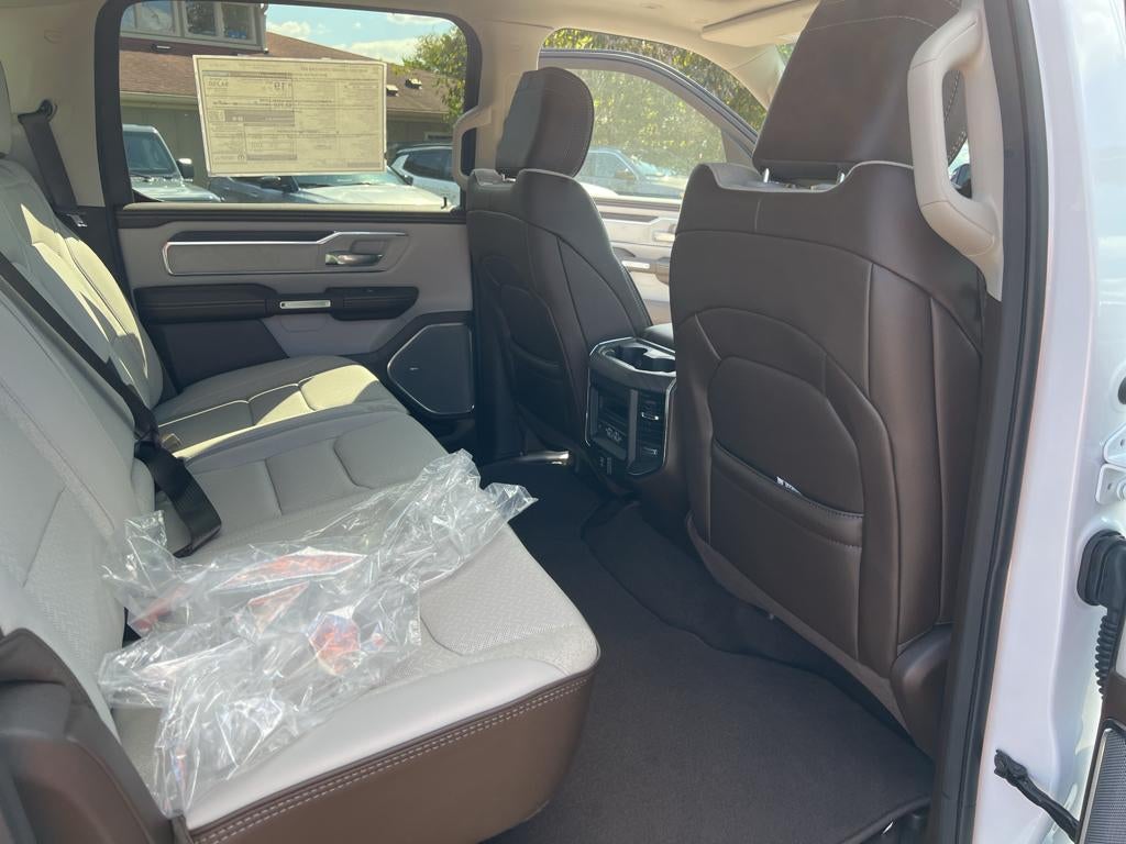 2025 RAM 1500 Laramie Crew Cab 4x4 5'7' Box