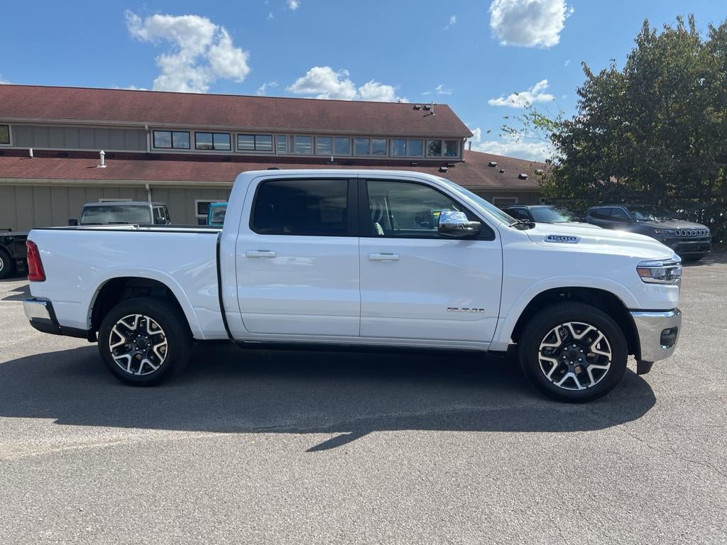 2025 RAM 1500 Laramie Crew Cab 4x4 5'7' Box