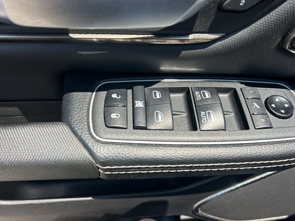 2021 RAM 1500 Rebel Crew Cab 4x4 5'7' Box