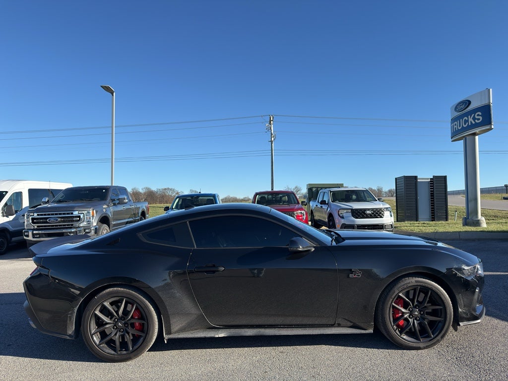 2024 Ford Mustang GT Premium Fastback
