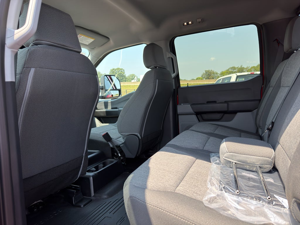 2026 Ford F-350 Chassis XL