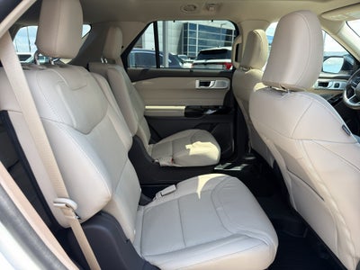 2023 Ford Explorer Platinum