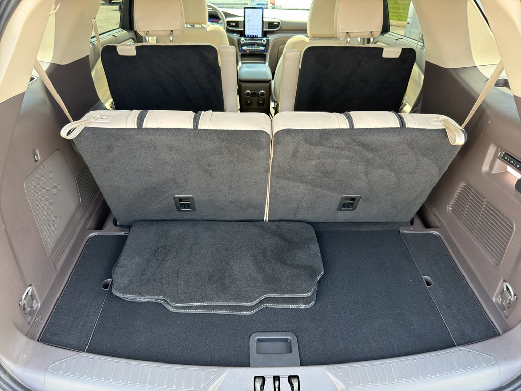 2023 Ford Explorer Platinum