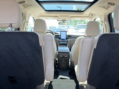 2023 Ford Explorer Platinum