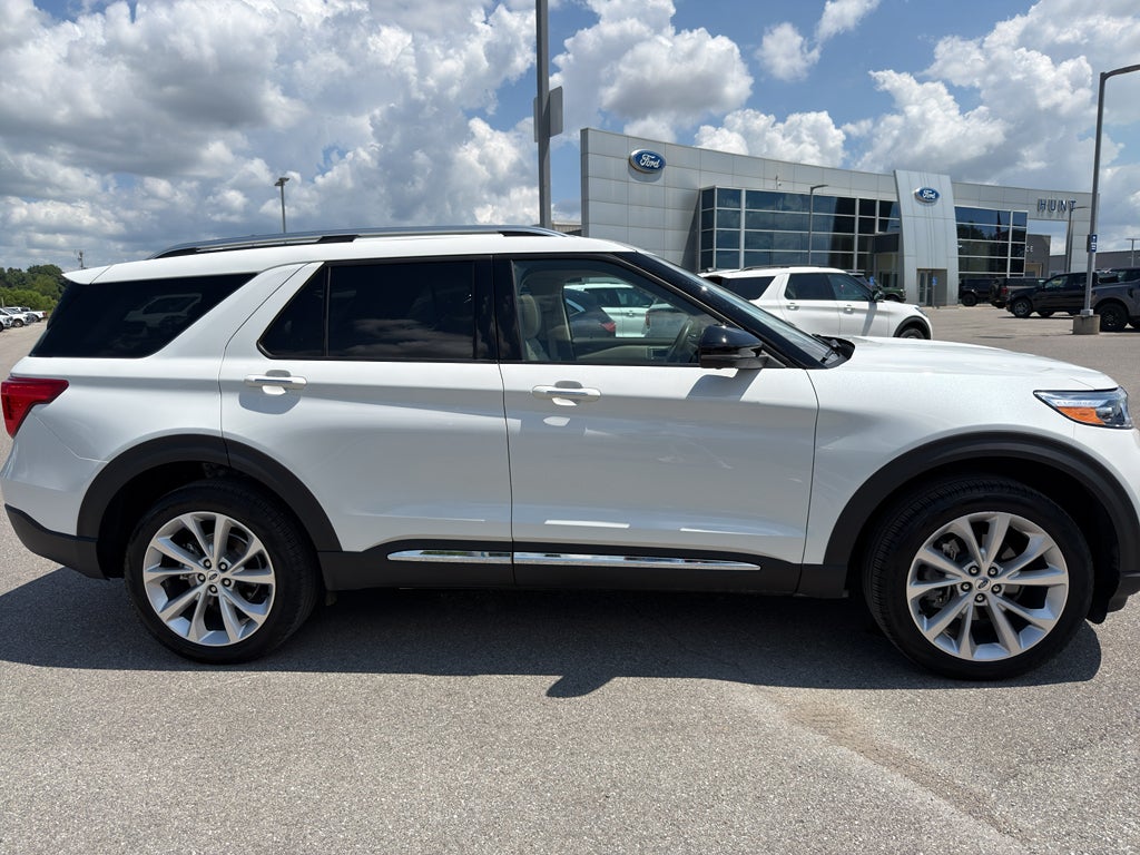 2023 Ford Explorer Platinum