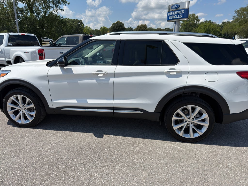 2023 Ford Explorer Platinum