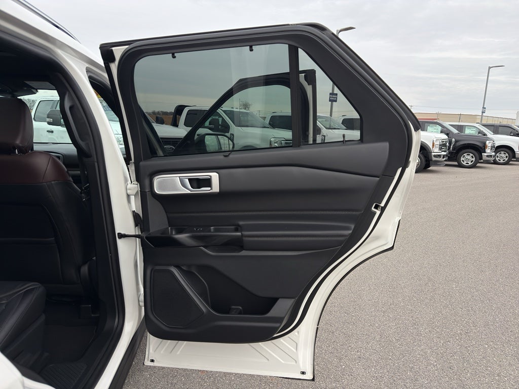 2021 Ford Explorer Platinum