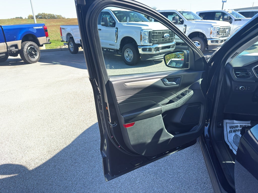 2021 Ford Escape SEL Hybrid