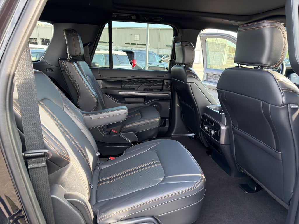 2024 Ford Expedition Platinum MAX