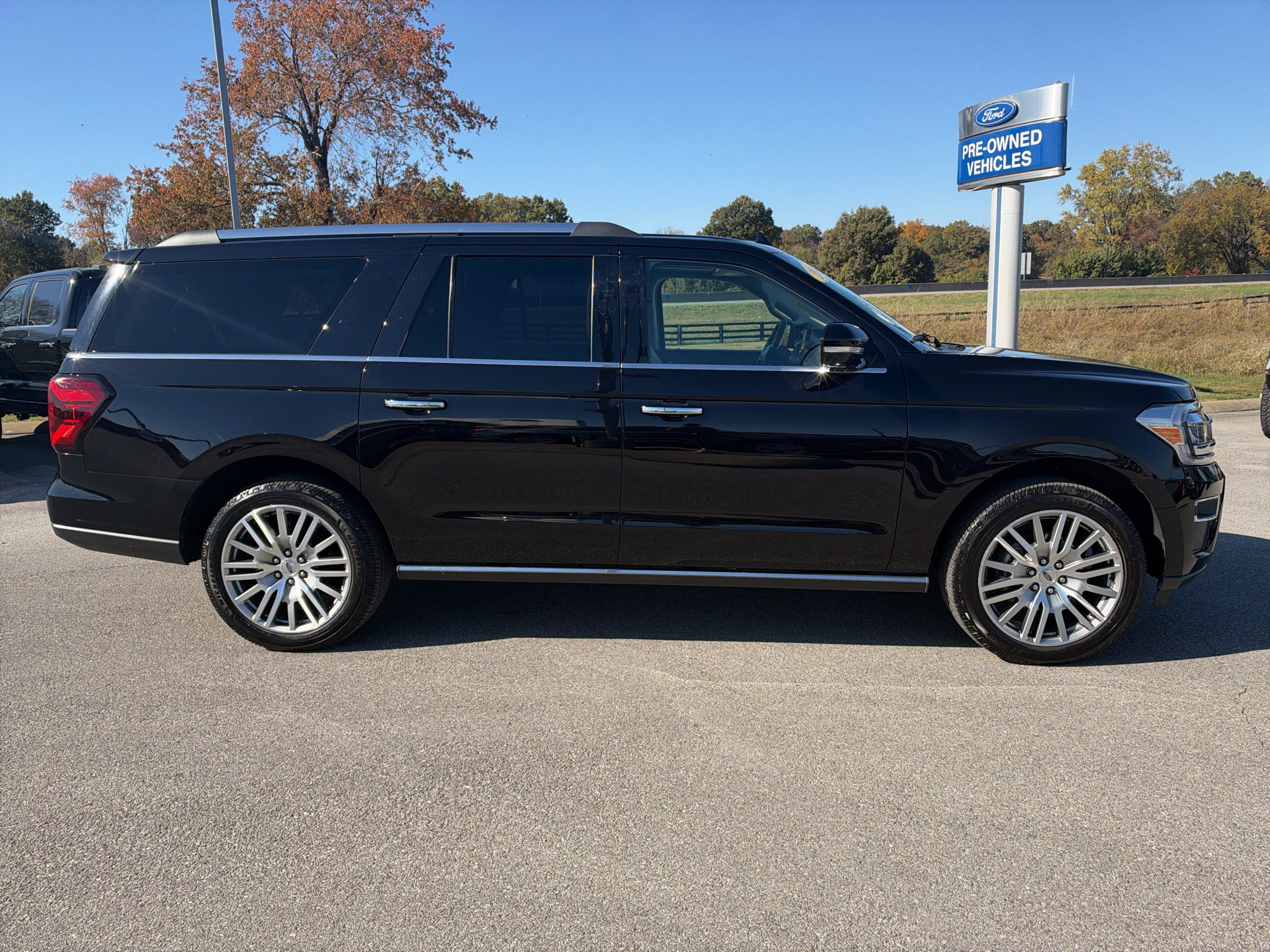 2022 Ford Expedition Limited MAX