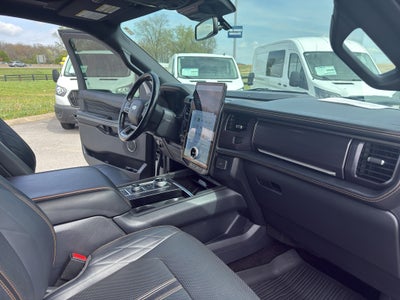 2022 Ford Expedition Platinum