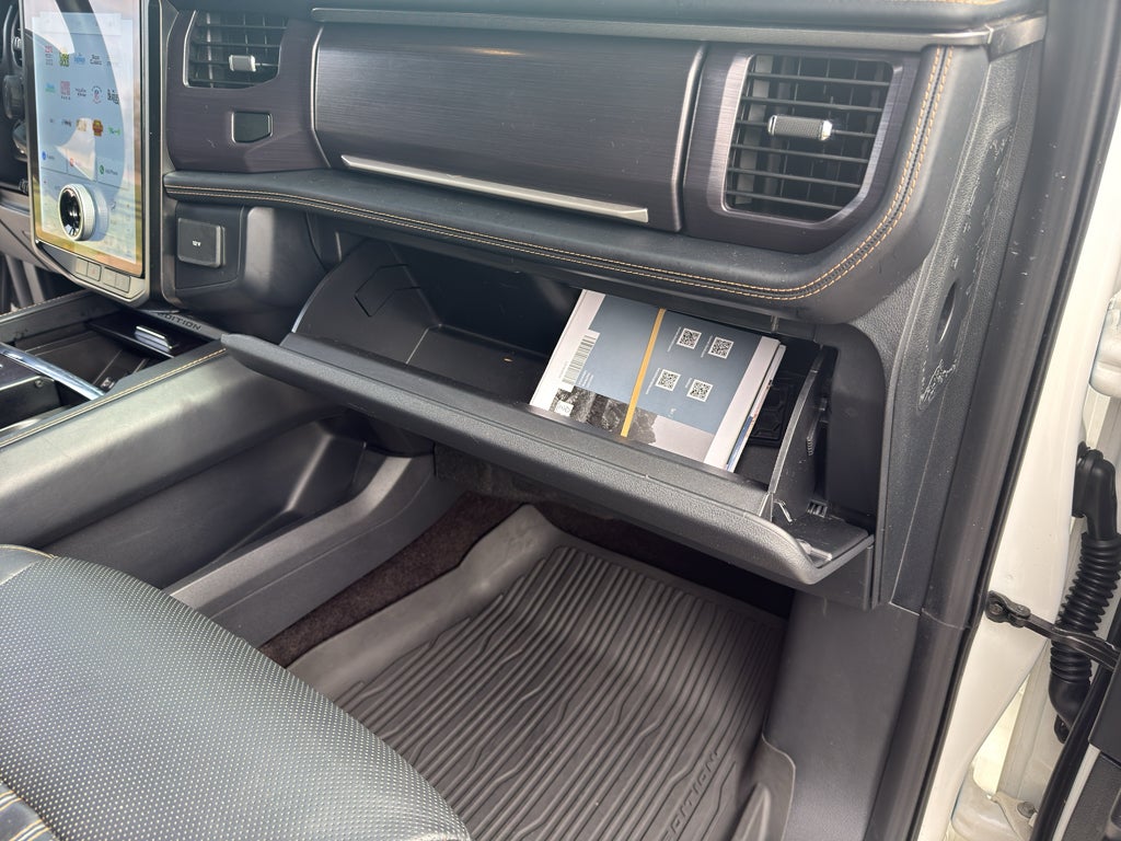 2022 Ford Expedition Platinum