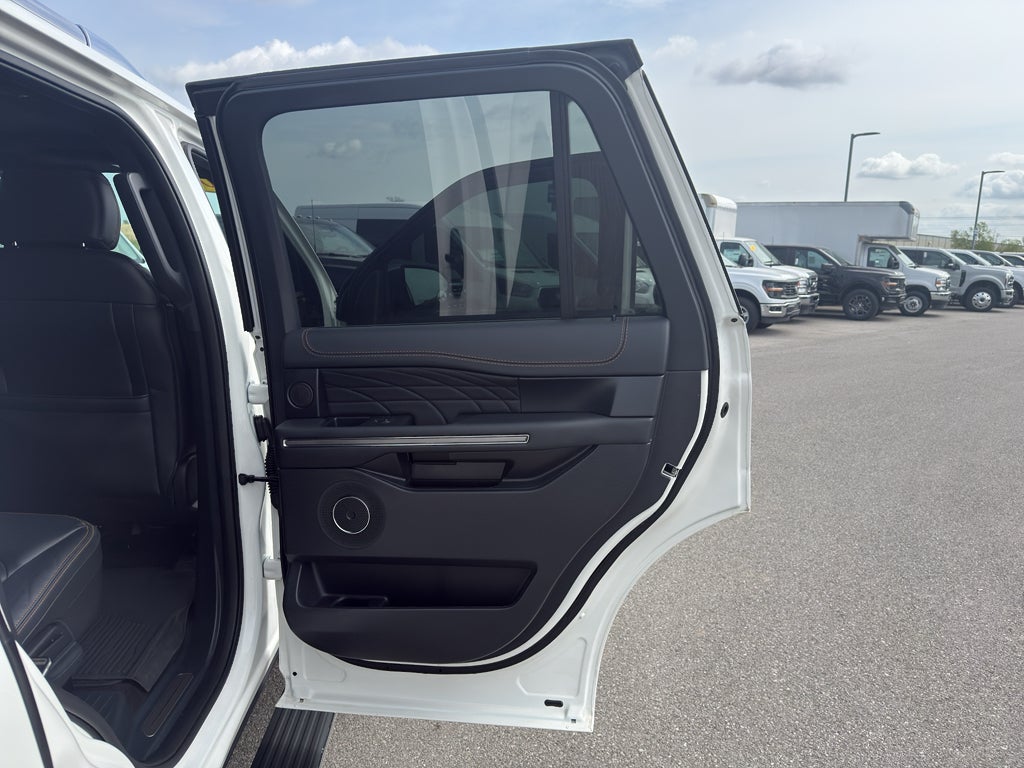2022 Ford Expedition Platinum