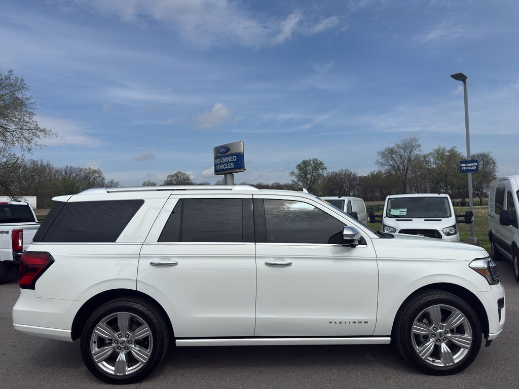2022 Ford Expedition Platinum