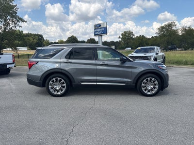 2025 Ford Explorer Platinum
