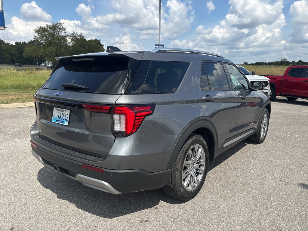 2025 Ford Explorer Platinum