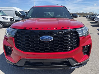 2025 Ford Explorer ST-Line