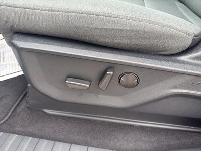 2024 Ford F-150 Lightning Flash